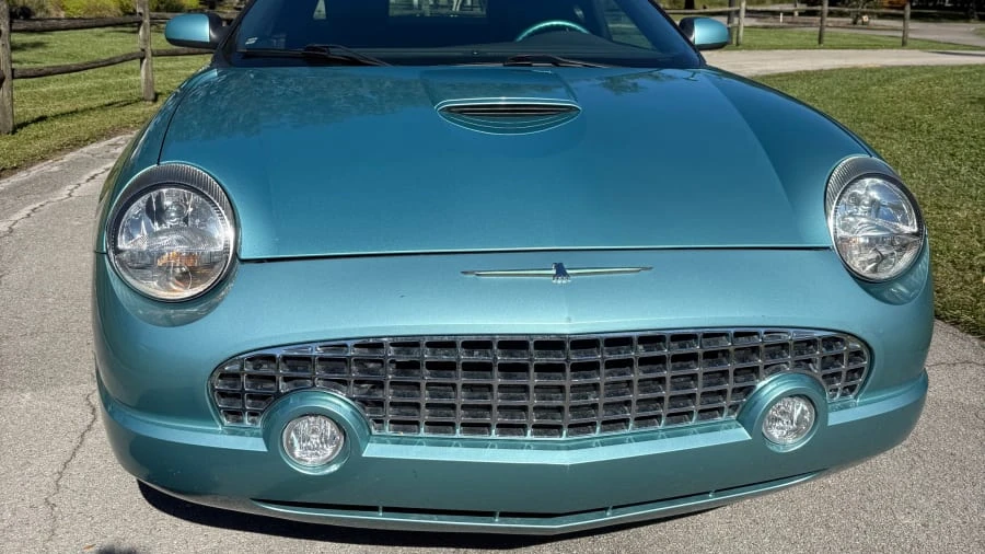 2002 Ford Thunderbird 11th Gen - Image 5 of 12
