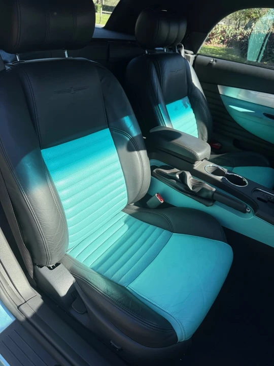 2002 Ford Thunderbird 11th Gen - Image 8 of 12