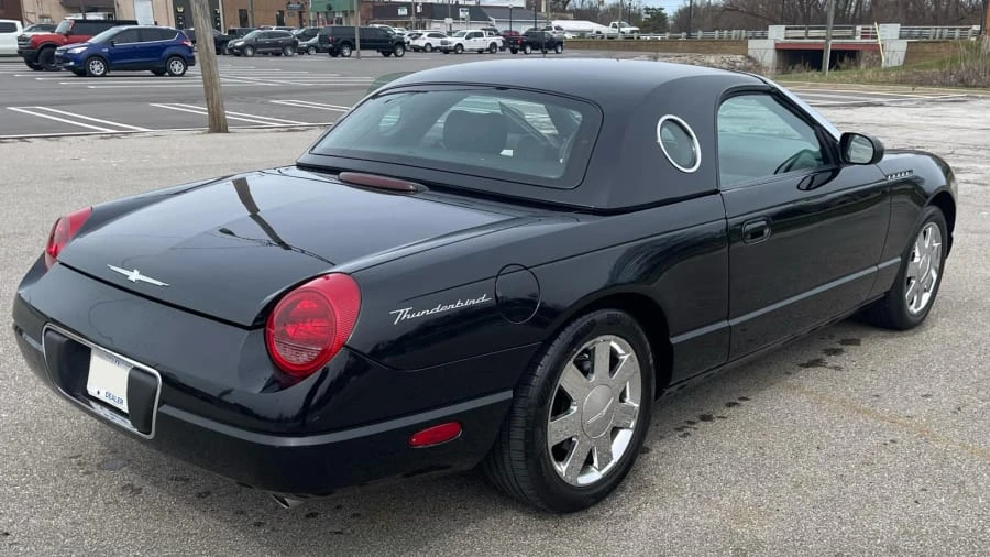 2002 Ford Thunderbird 11th Gen - Image 2 of 14