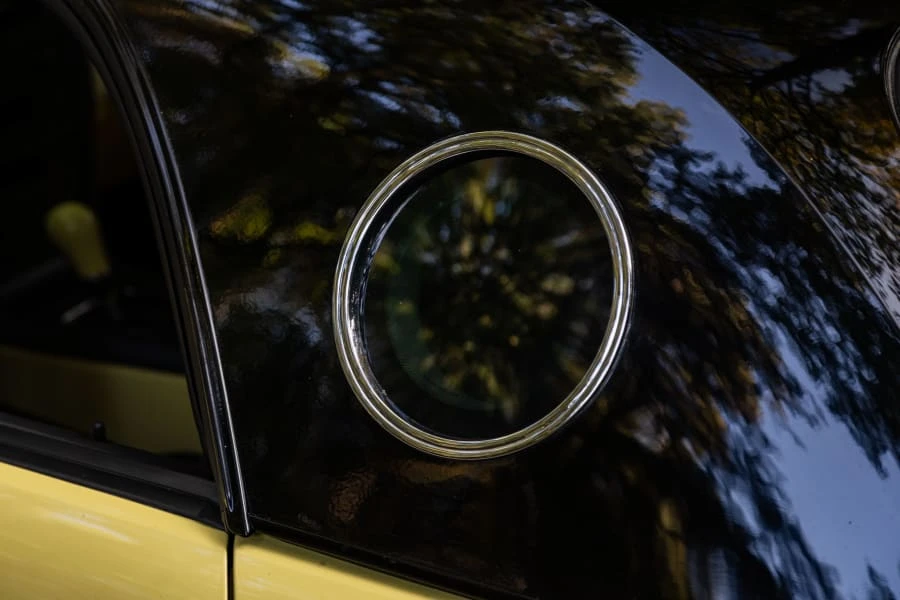 2002 Ford Thunderbird 11th Gen - Image 14 of 30