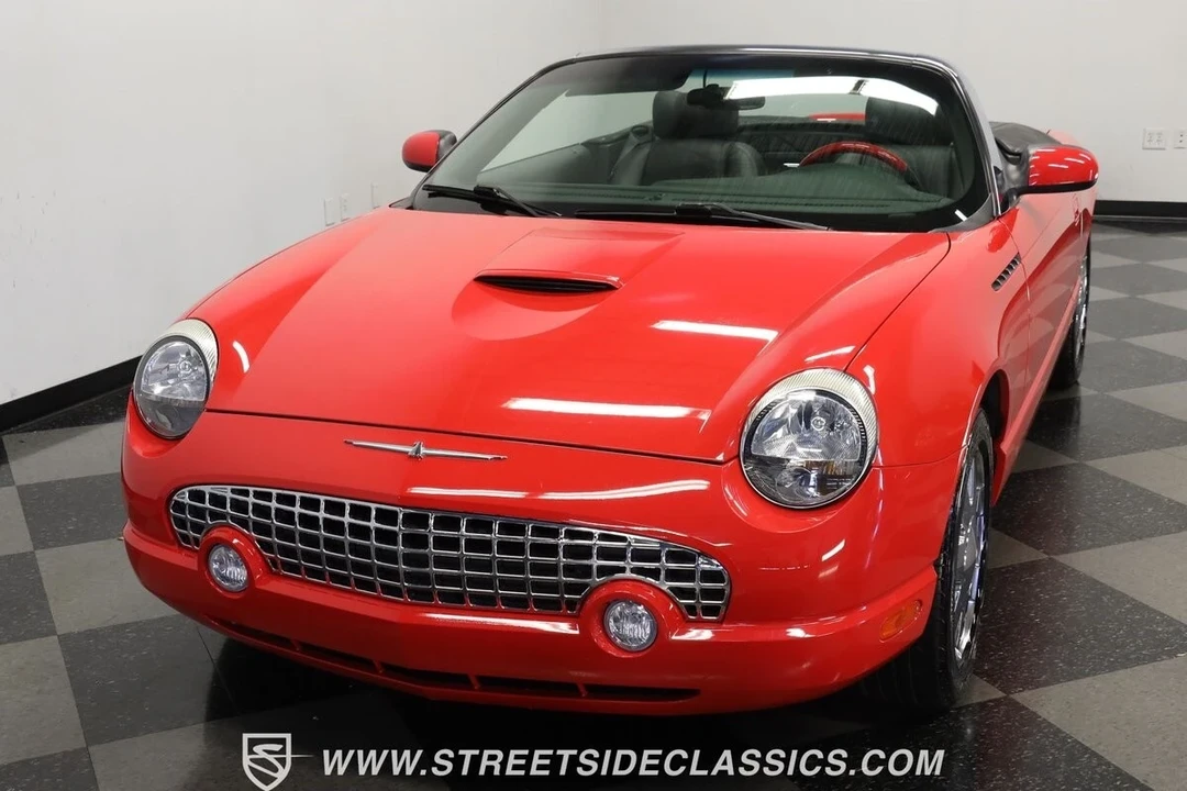 2002 Ford Thunderbird 11th Gen - Image 17 of 21