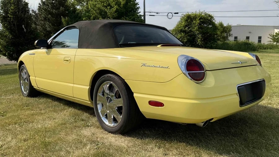 2002 Ford Thunderbird 11th Gen - Image 8 of 14