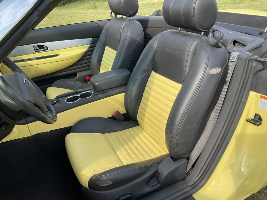 2002 Ford Thunderbird 11th Gen - Image 12 of 14