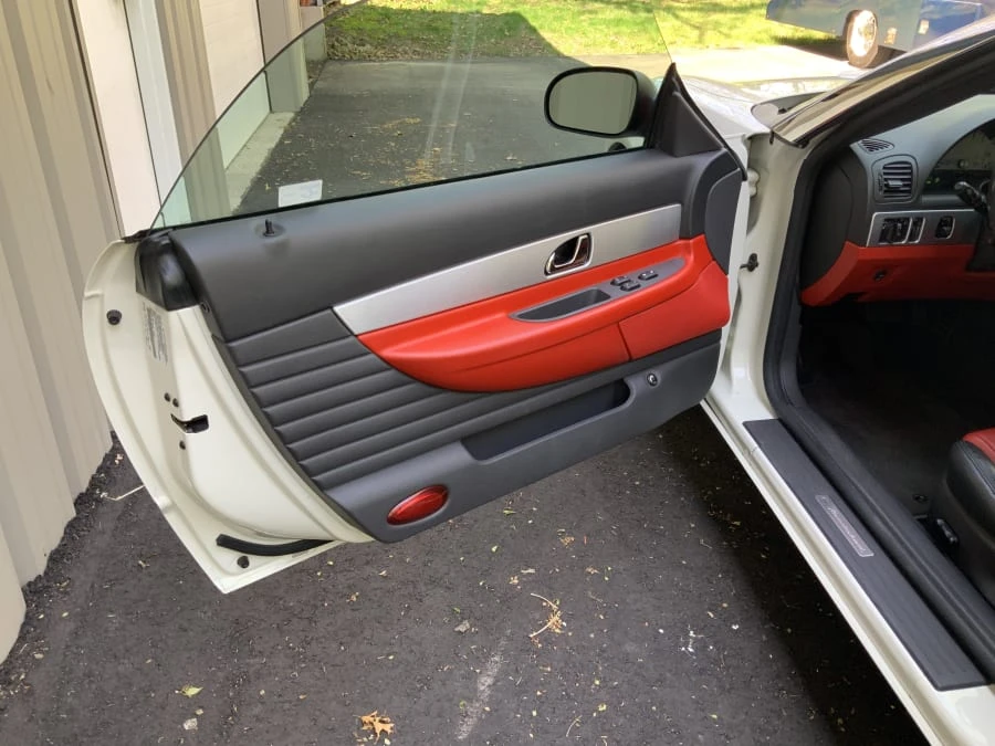 2002 Ford Thunderbird 11th Gen - Image 8 of 11