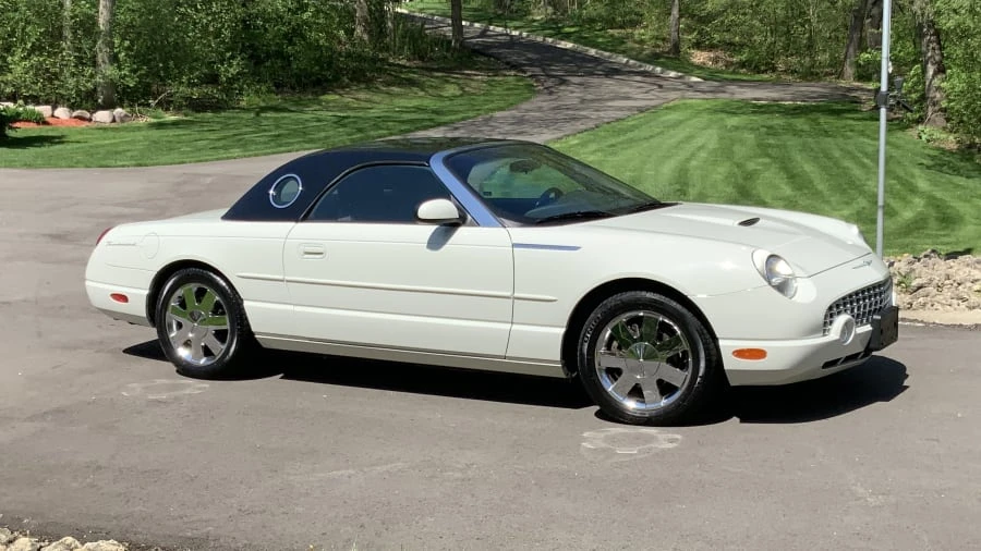 2002 Ford Thunderbird 11th Gen - Image 4 of 11