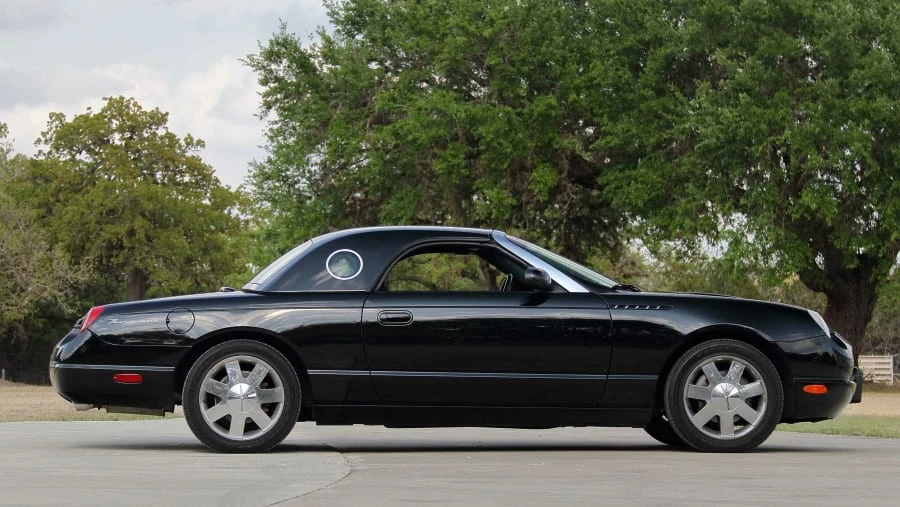 2002 Ford Thunderbird 11th Gen - Image 8 of 21