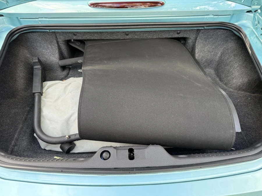 2002 Ford Thunderbird 11th Gen - Image 30 of 31