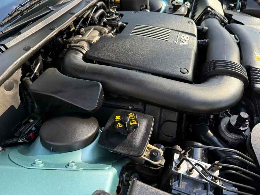 2002 Ford Thunderbird 11th Gen - Image 28 of 31