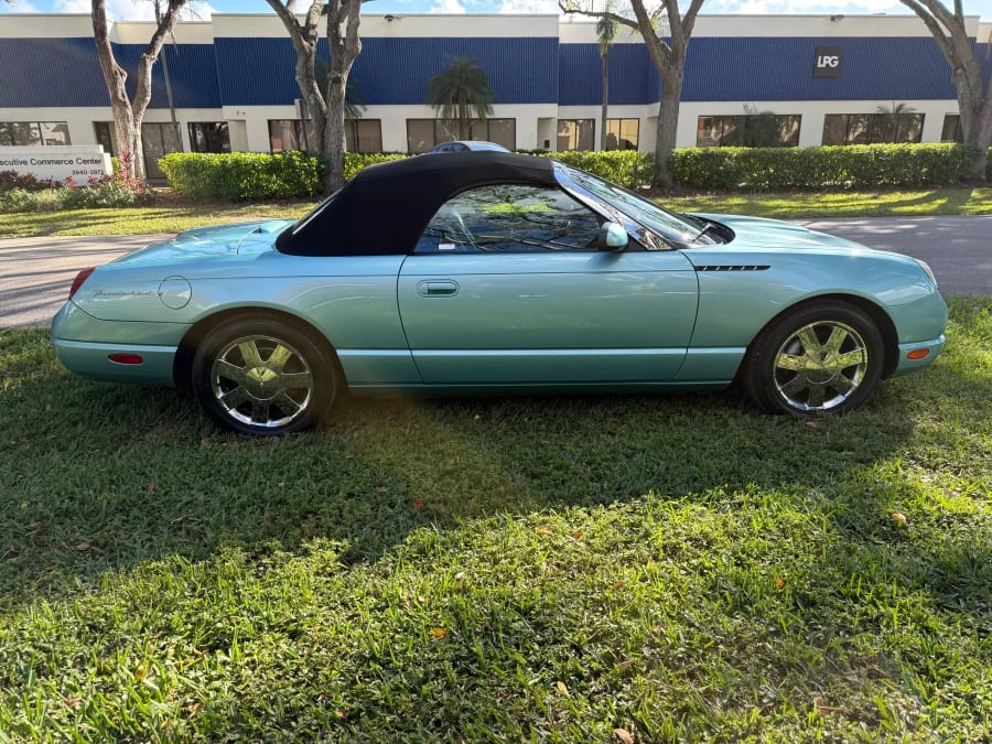 2002 Ford Thunderbird 11th Gen - Image 11 of 31