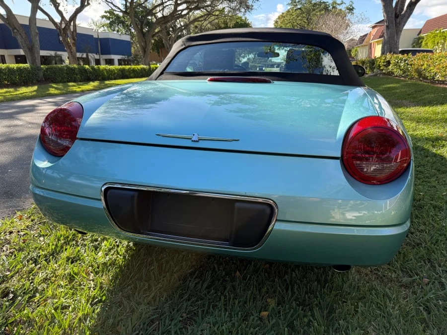 2002 Ford Thunderbird 11th Gen - Image 10 of 31