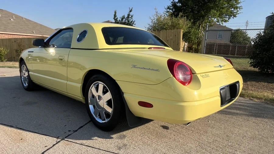 2002 Ford Thunderbird 11th Gen - Image 3 of 9