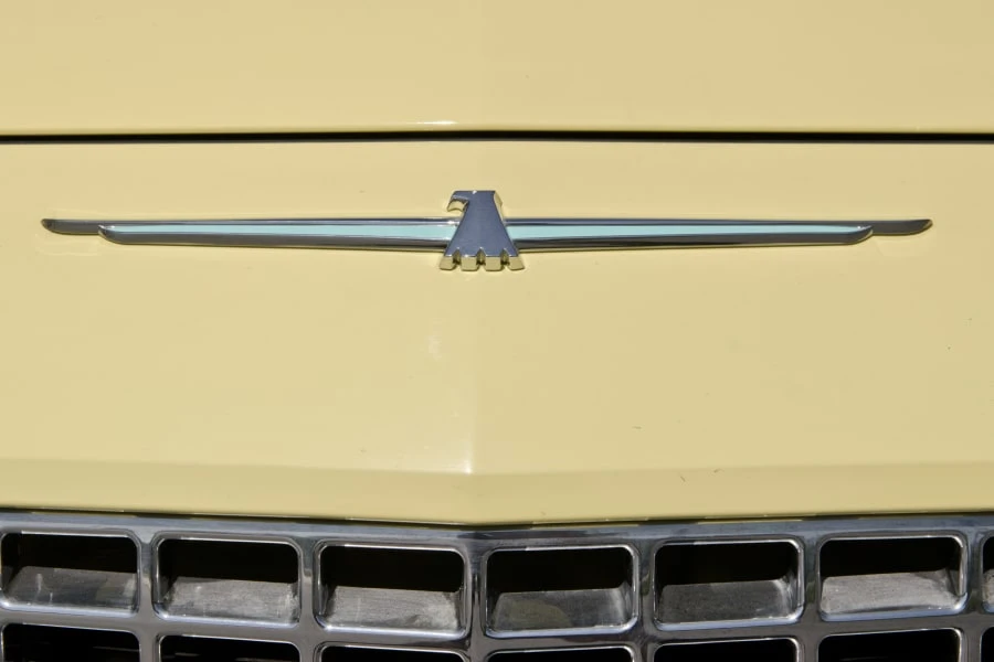 2002 Ford Thunderbird 11th Gen - Image 9 of 10