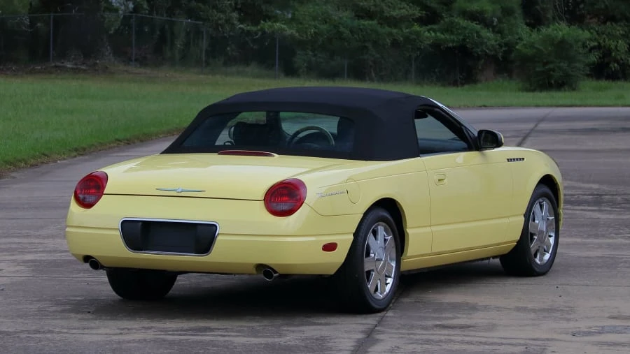 2002 Ford Thunderbird 11th Gen - Image 3 of 23
