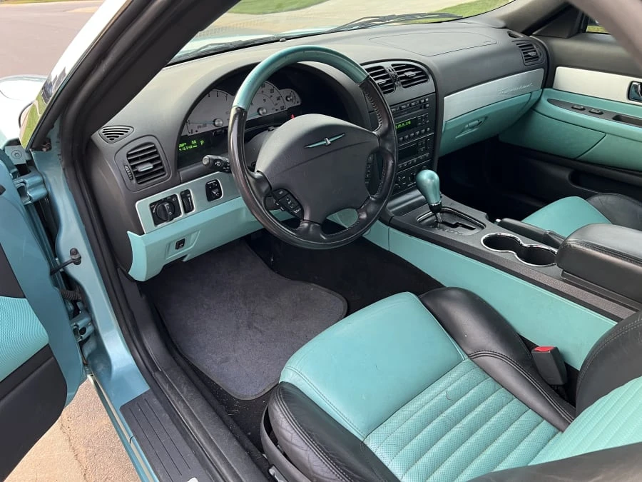 2002 Ford Thunderbird 11th Gen - Image 4 of 7