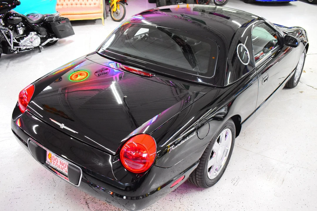 2002 Ford Thunderbird 11th Gen - Image 10 of 20