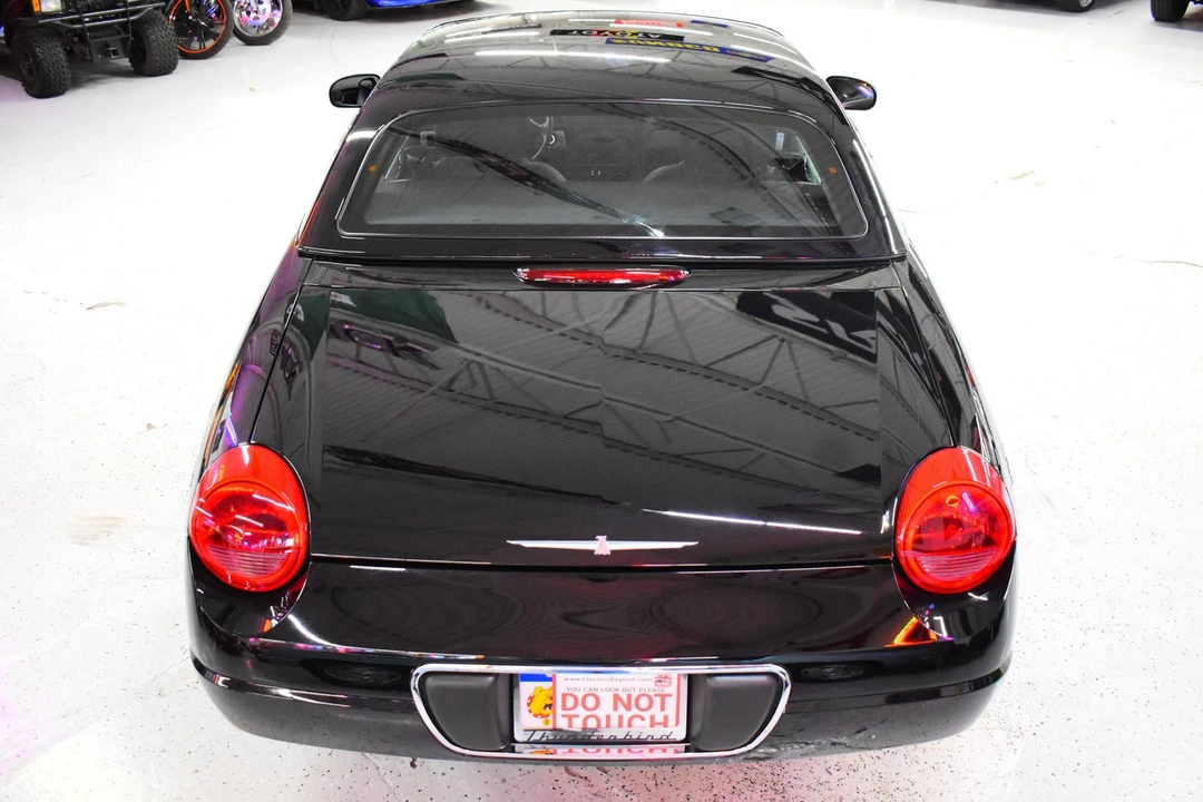 2002 Ford Thunderbird 11th Gen - Image 13 of 20