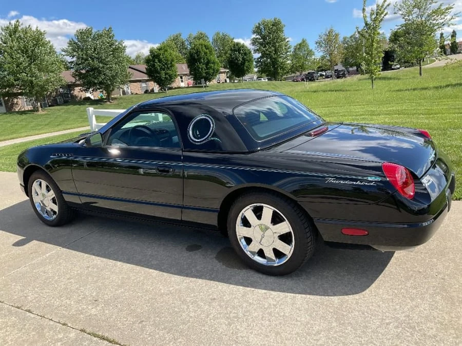 2002 Ford Thunderbird 11th Gen - Image 7 of 18