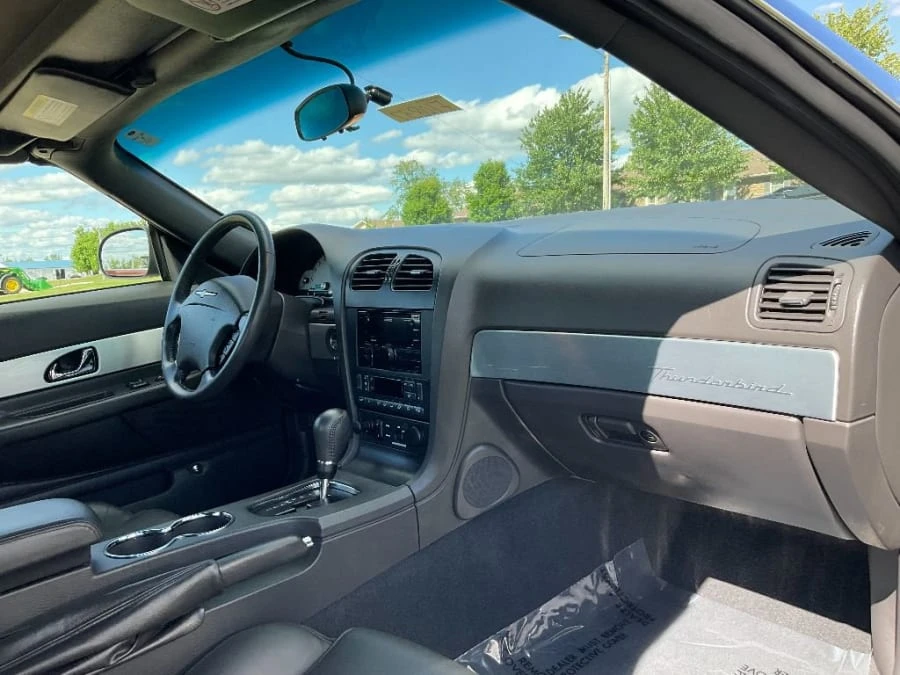 2002 Ford Thunderbird 11th Gen - Image 11 of 18