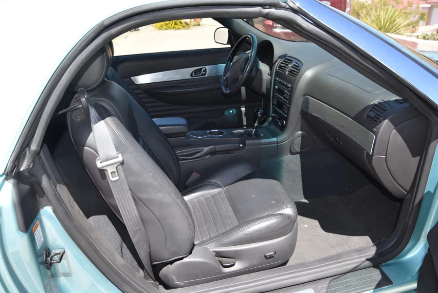 2002 Ford Thunderbird 11th Gen - Image 14 of 17