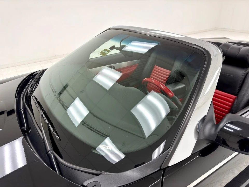 2002 Ford Thunderbird 11th Gen - Image 19 of 31