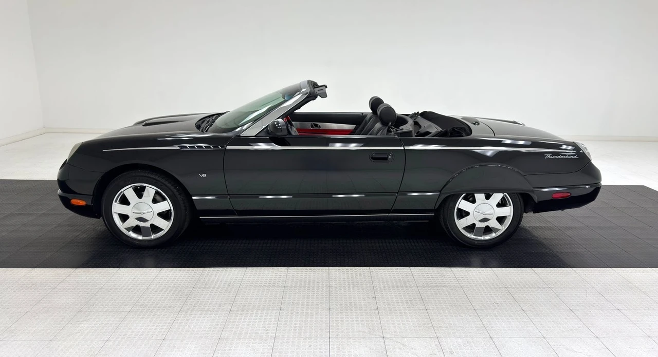 2002 Ford Thunderbird 11th Gen - Image 6 of 31