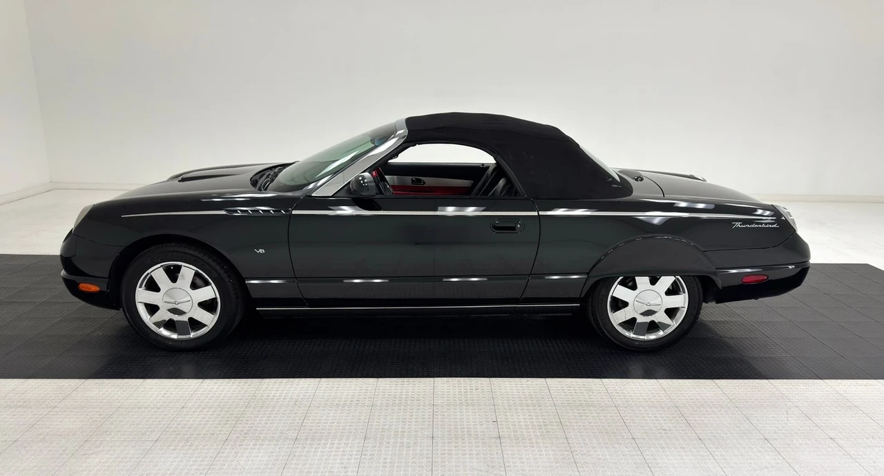 2002 Ford Thunderbird 11th Gen - Image 5 of 31