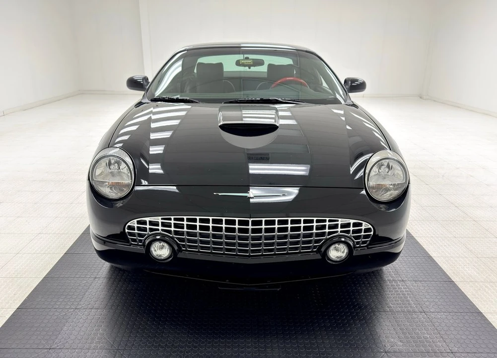 2002 Ford Thunderbird 11th Gen - Image 14 of 31