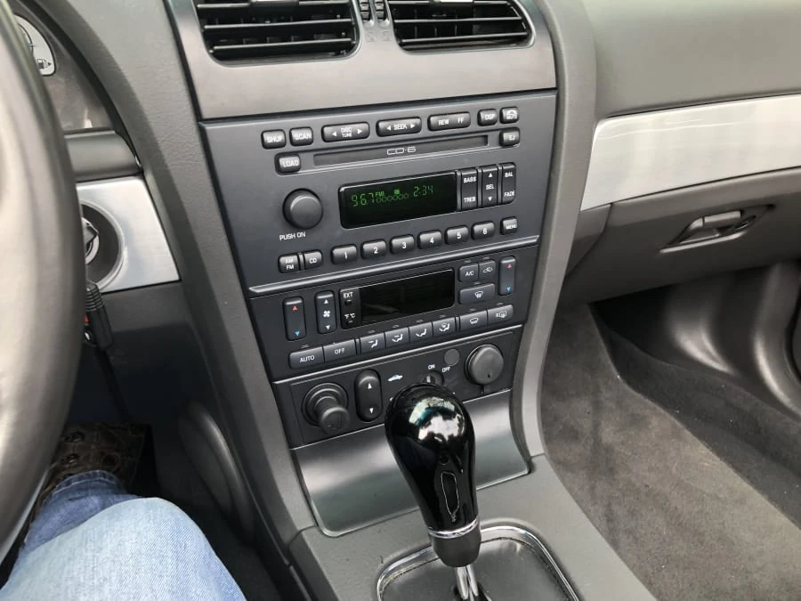 2002 Ford Thunderbird 11th Gen - Image 4 of 6