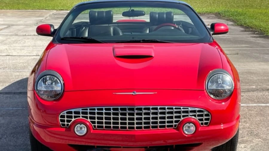2002 Ford Thunderbird 11th Gen - Image 9 of 19