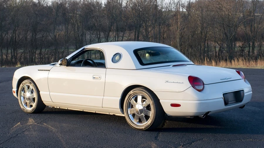 2002 Ford Thunderbird 11th Gen - Image 3 of 12