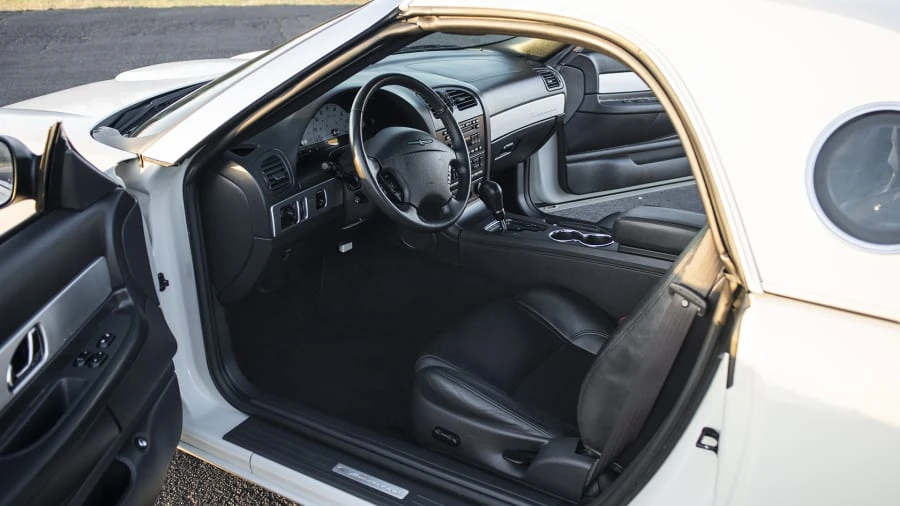 2002 Ford Thunderbird 11th Gen - Image 4 of 12