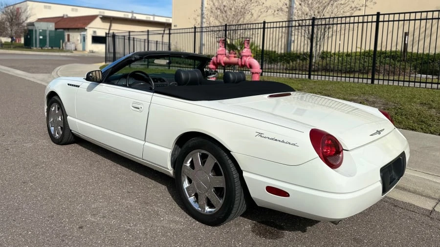 2002 Ford Thunderbird 11th Gen - Image 3 of 7