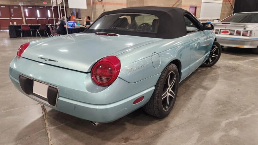 2002 Ford Thunderbird 11th Gen - Image 5 of 9