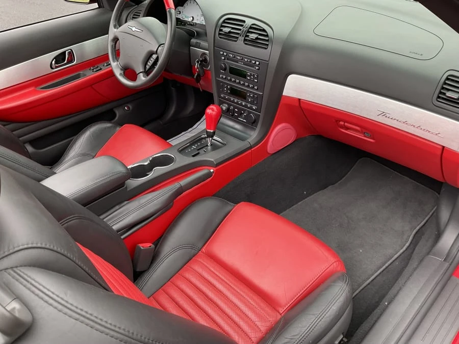 2002 Ford Thunderbird 11th Gen - Image 10 of 12