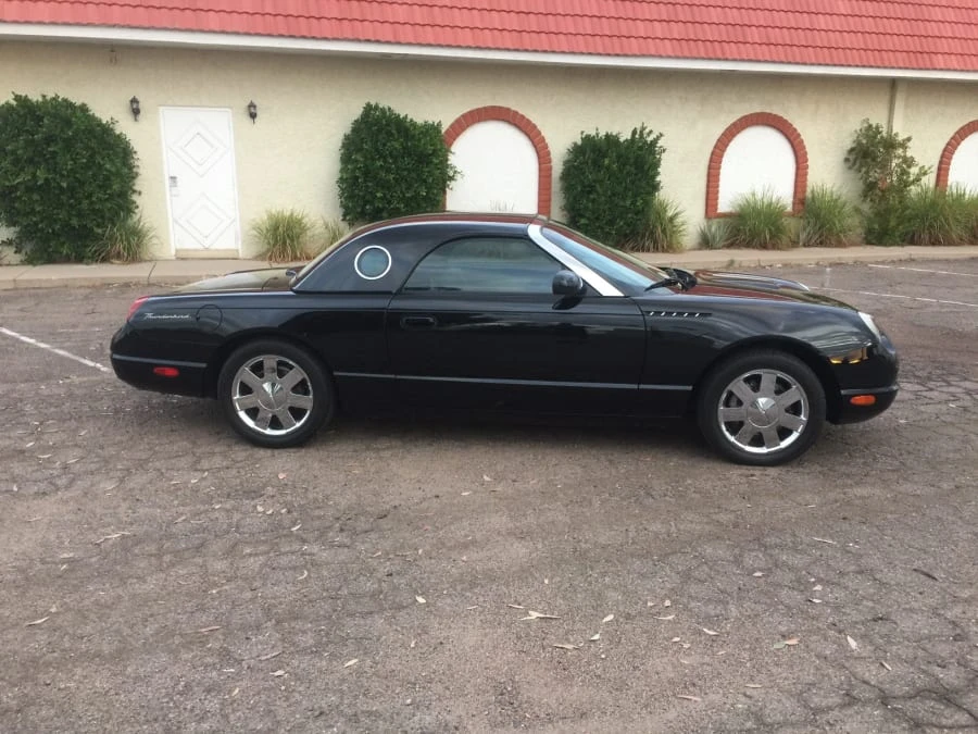 2002 Ford Thunderbird 11th Gen - Image 2 of 5