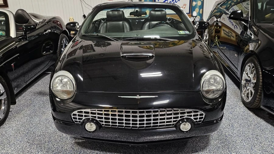 2002 Ford Thunderbird 11th Gen - Image 2 of 5