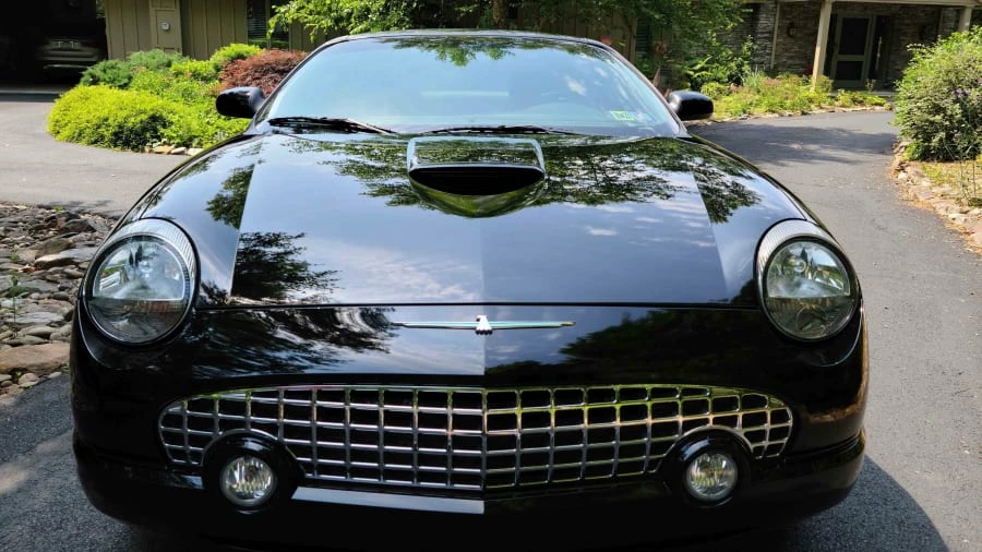 2002 Ford Thunderbird 11th Gen - Image 10 of 12