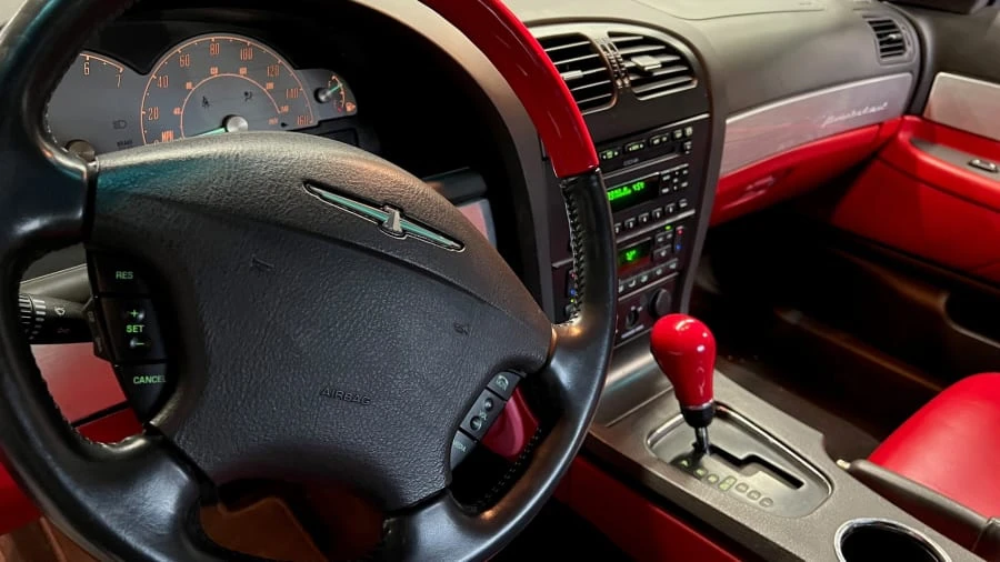 2002 Ford Thunderbird 11th Gen - Image 10 of 16
