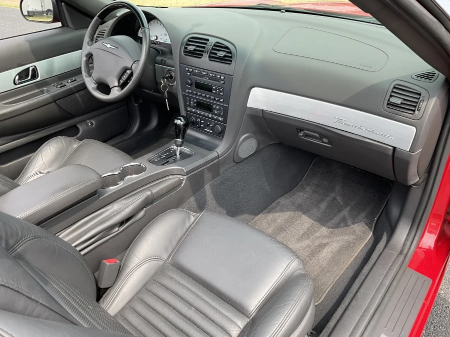 2002 Ford Thunderbird 11th Gen - Image 8 of 11