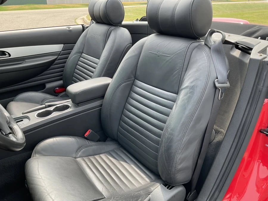 2002 Ford Thunderbird 11th Gen - Image 10 of 15