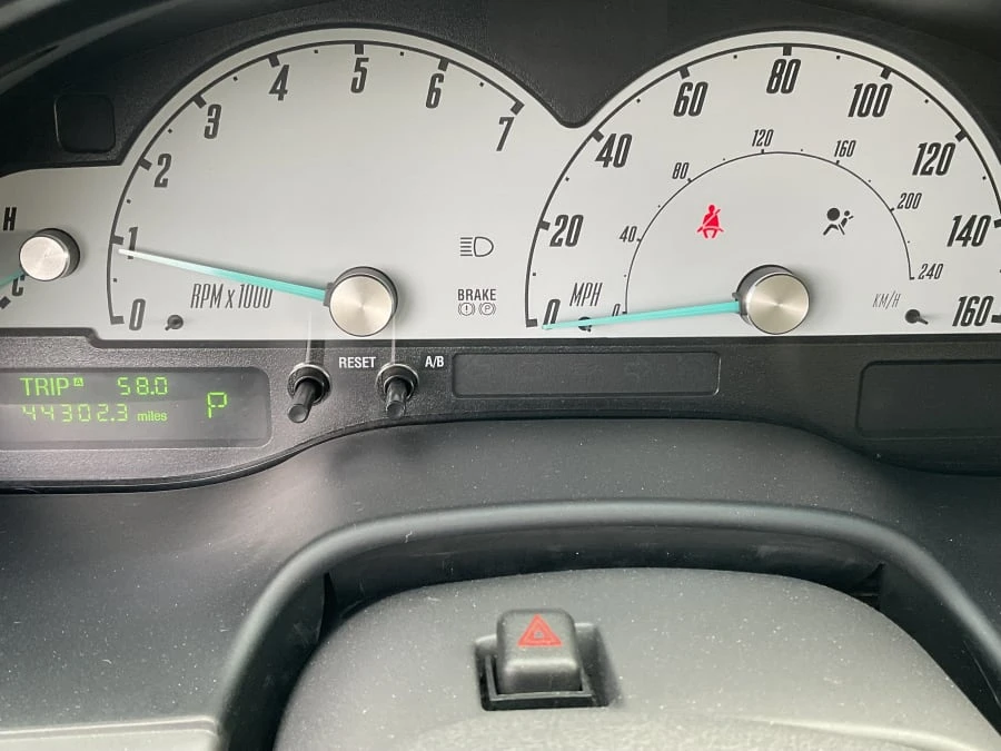 2002 Ford Thunderbird 11th Gen - Image 7 of 10