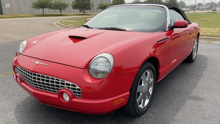 2002 Ford Thunderbird 11th Gen - Image 4 of 11