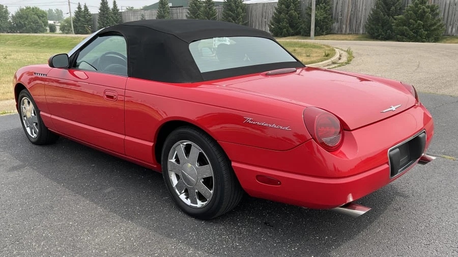 2002 Ford Thunderbird 11th Gen - Image 6 of 11