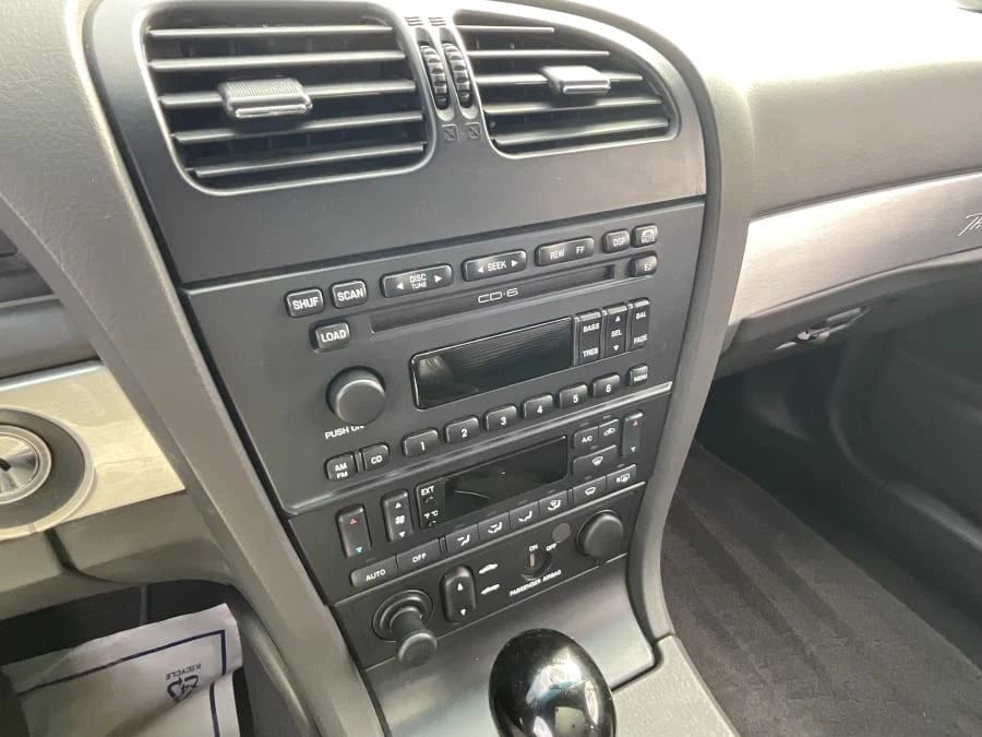 2002 Ford Thunderbird 11th Gen - Image 5 of 10