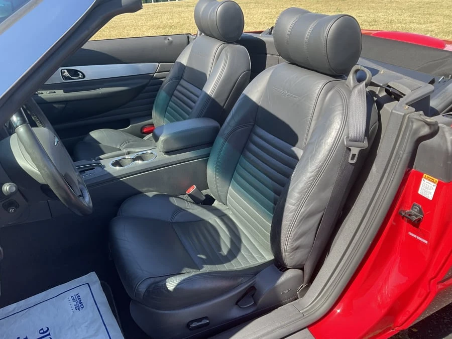 2002 Ford Thunderbird 11th Gen - Image 10 of 15