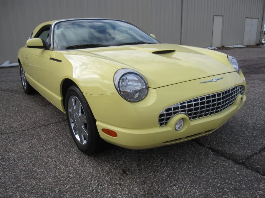 2002 Ford Thunderbird 11th Gen - Image 9 of 11