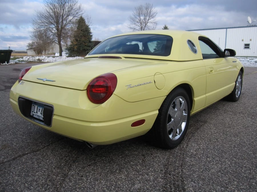 2002 Ford Thunderbird 11th Gen - Image 10 of 11