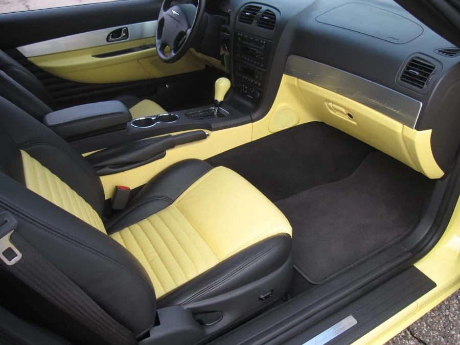 2002 Ford Thunderbird 11th Gen - Image 6 of 11