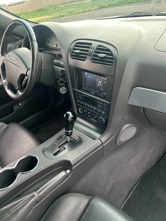 2002 Ford Thunderbird 11th Gen - Image 14 of 15