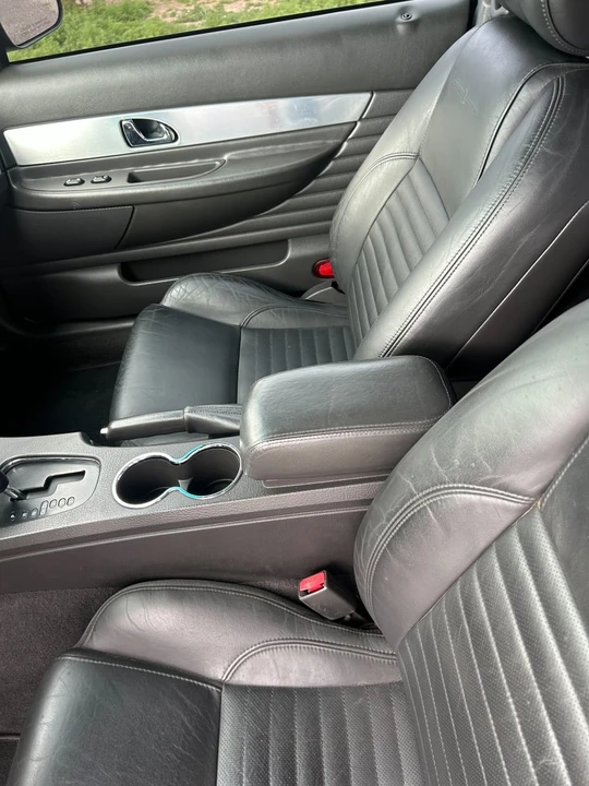 2002 Ford Thunderbird 11th Gen - Image 13 of 15